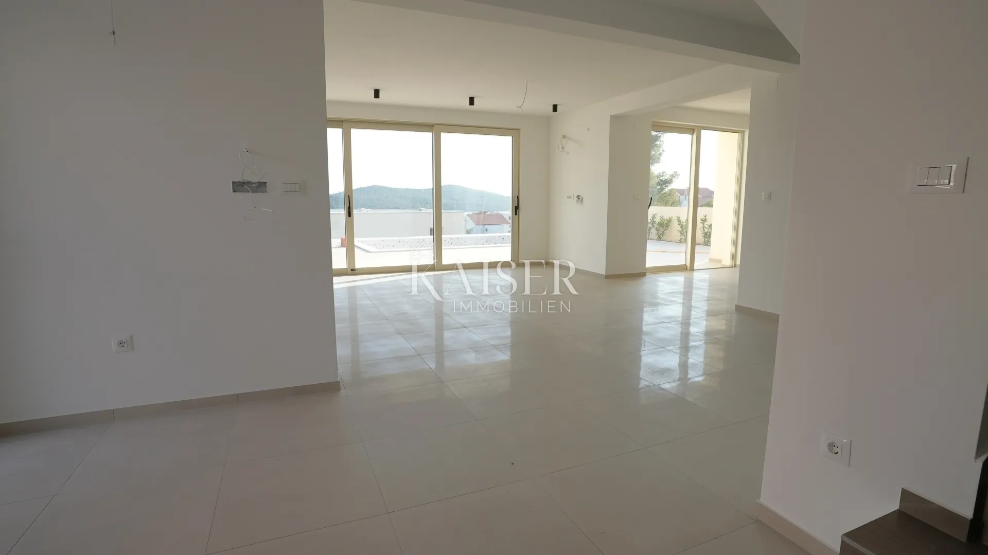 šibenik, jasenovo – luksuzna trosobna kuća 171,15 m² s panoramskim pogledom na more - slika 28