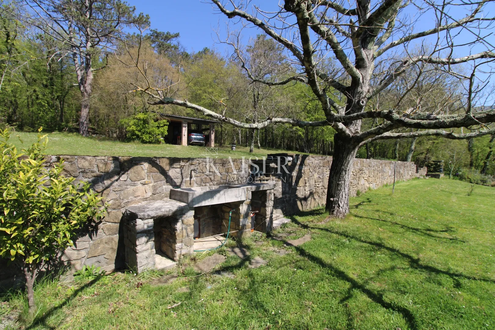 istra - buzet, kuća sa imanjem na 20000 m2 - slika 18