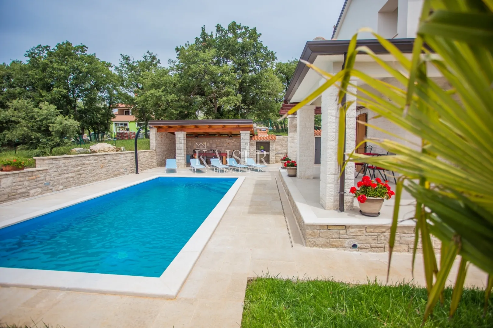istra-kaštelir, vila sa bazenom pogled more 2 - slika 3