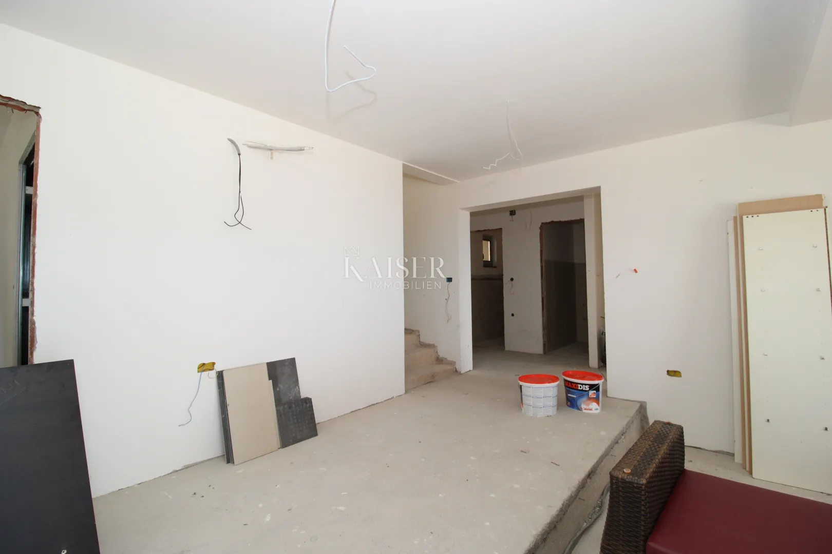 ičići-poljane, adaptirana dvojna kamena luksuzna kuća - slika 20