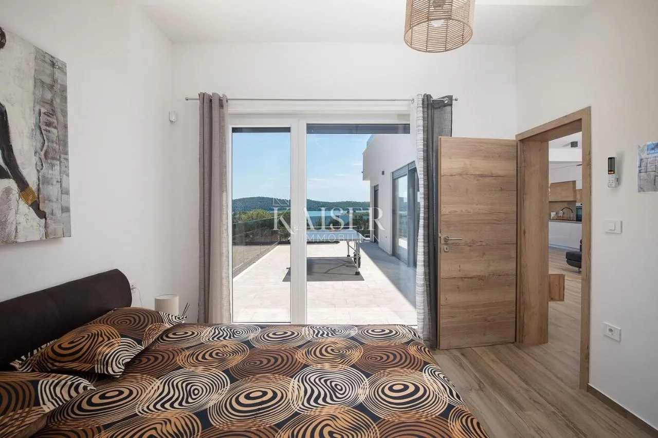 istra, pomer-ekskluzivna vila 195m2 s bazenom,panoramskim pogledom - slika 12