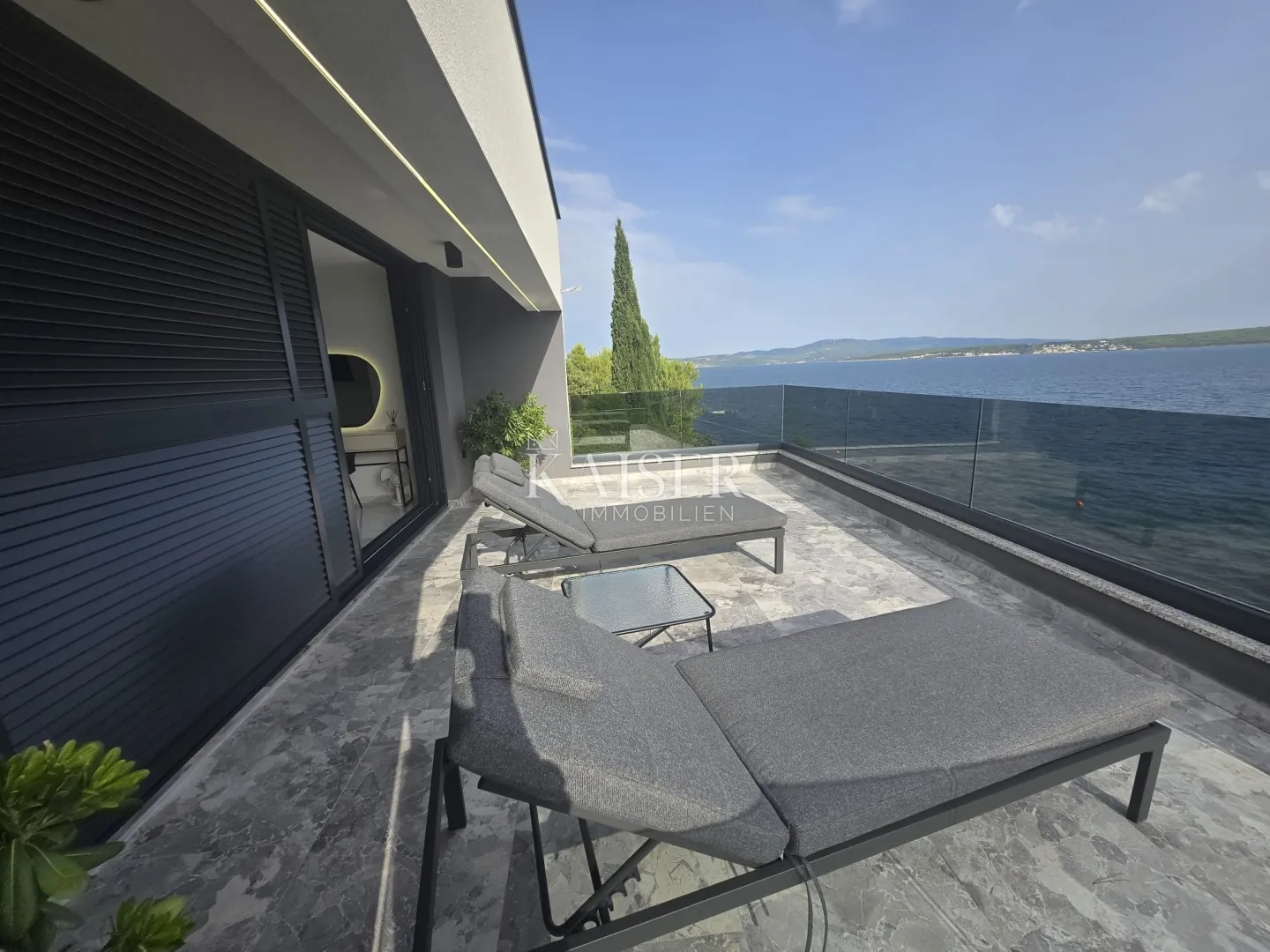 zadar, posedarje – ekskluzivna vila prvi red do mora s privatnim pristupom moru - slika 35