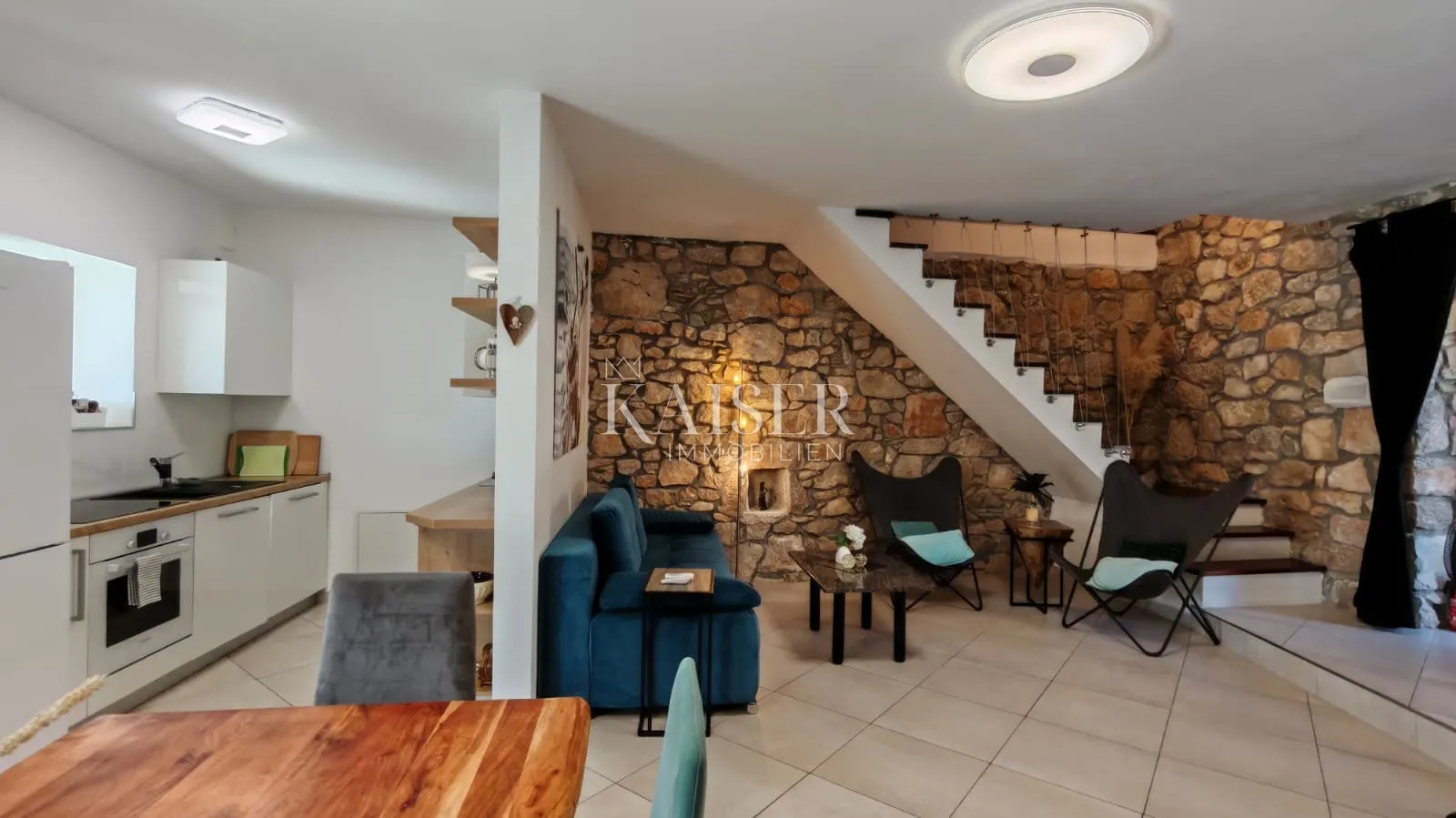 otok krk, dobrinj-renovirana kamena kuća 105m2 s bazenom - slika 8