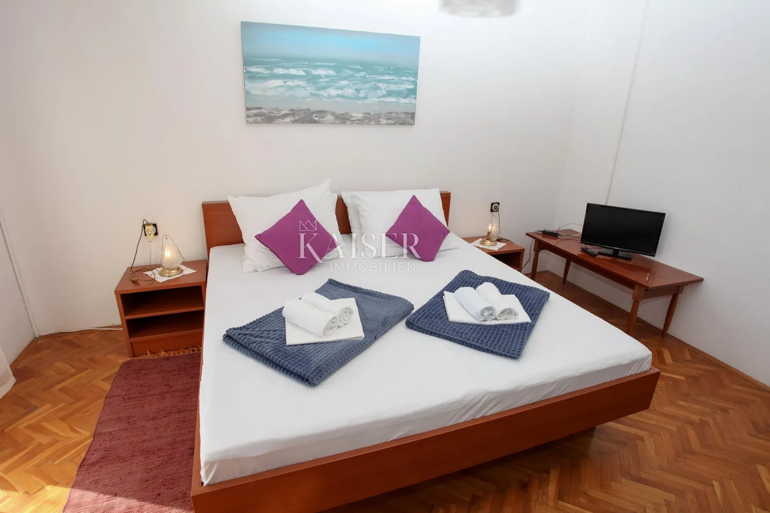 otok pag, pag - kuća s tri stana, 175m2, 300m od mora - slika 7