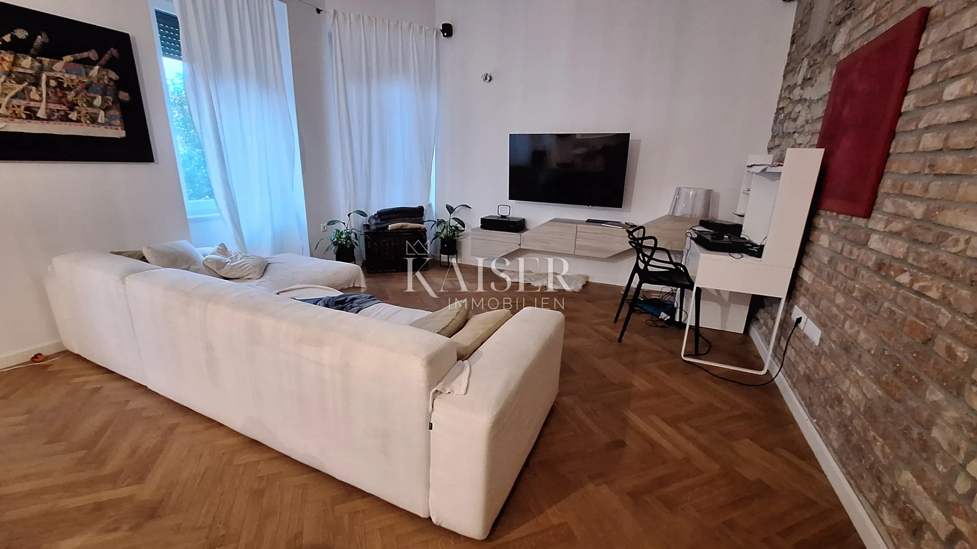 rijeka, bulevard- dvosoban renoviran stan 80,86 m2 na traženoj lokaciji - slika 3
