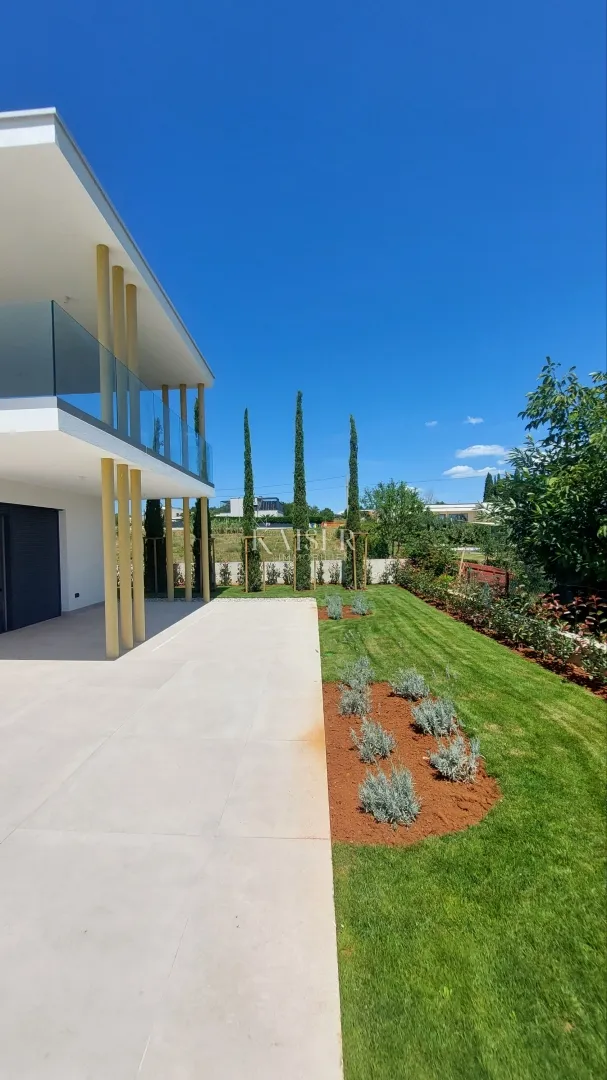 istra, poreč, okolica - moderna i funkcionalna vila sa bazenom, 330m2 - slika 3