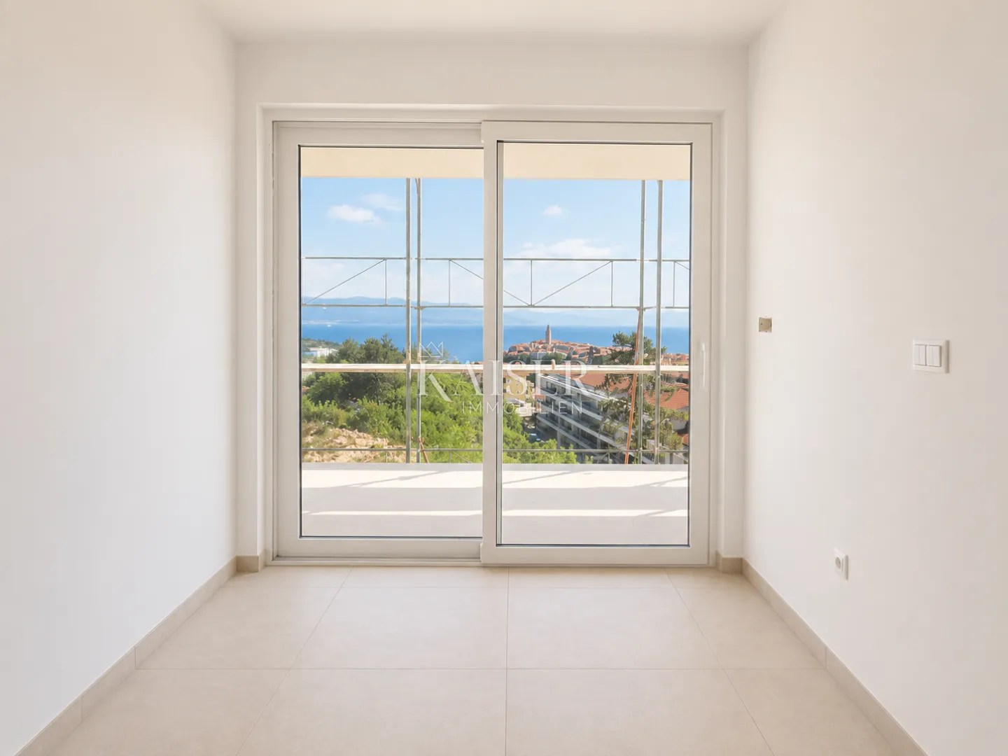 otok krk, vrbnik - stan s1, 3s+db sa okućnicom i bazenom - slika 5
