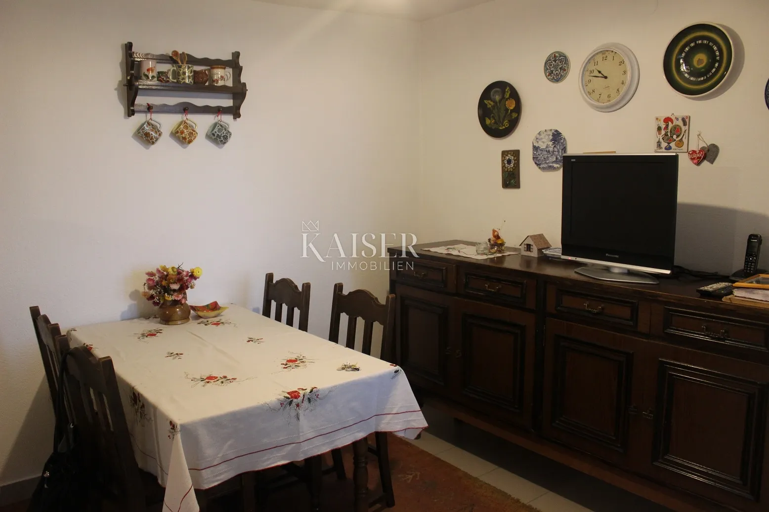 senj, stan 105m2, 3s + db - slika 7