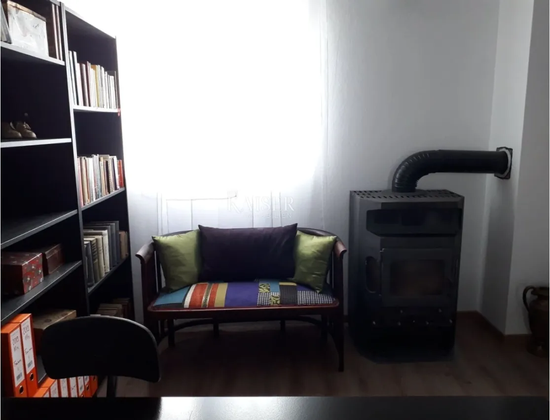 viškovo, saršoni - prostrani stan 3s+db u mirnom okruženju - slika 4