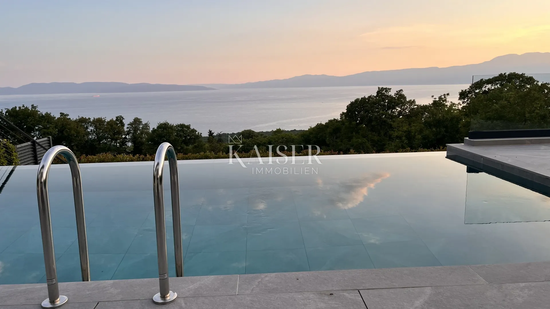 rijeka, kostrena- kostrena sunset, manifest modernog mediteranskog hedonizma - slika 4