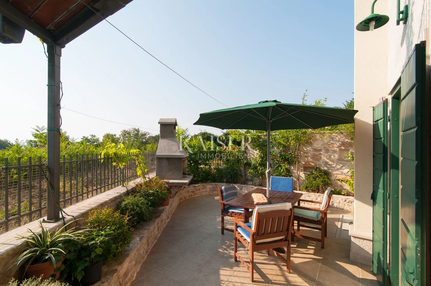 otok brač, supetar - kamena villa sa pogledom na more - slika 10