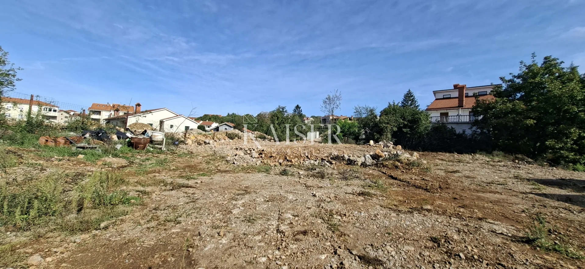 Viškovo, Viškovo- Građevinsko zemljište za zgradu sa šest stanova