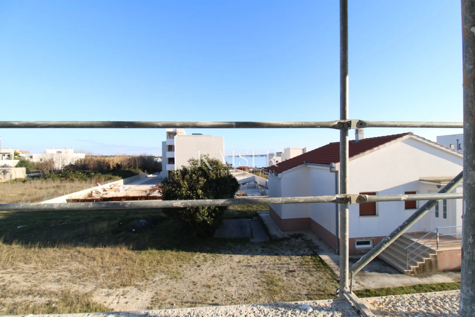 zadar, privlaka: stan na 1. katu s pogledom na more,40m od plaže - slika 17