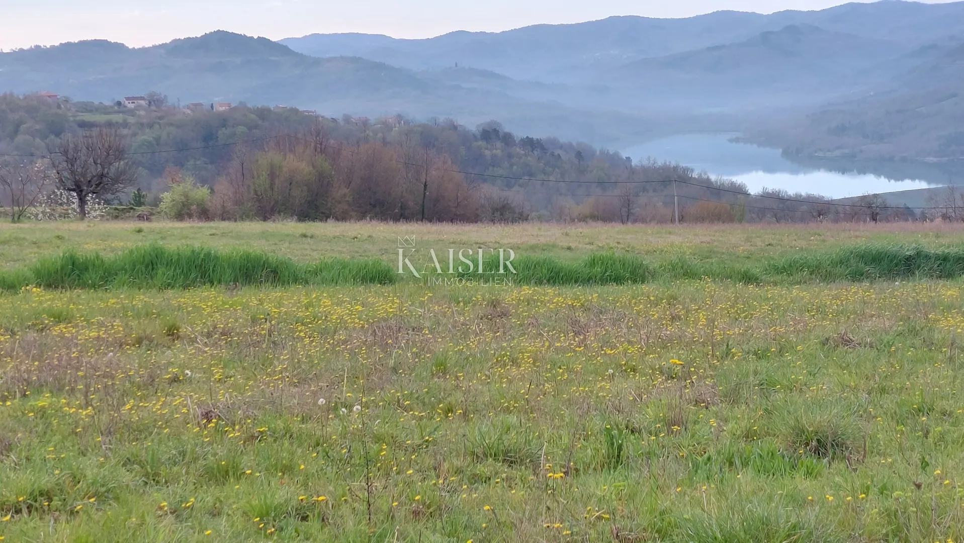 istra, motovun-građevinsko zemljište s pogledom na jezero butoniga - slika 5