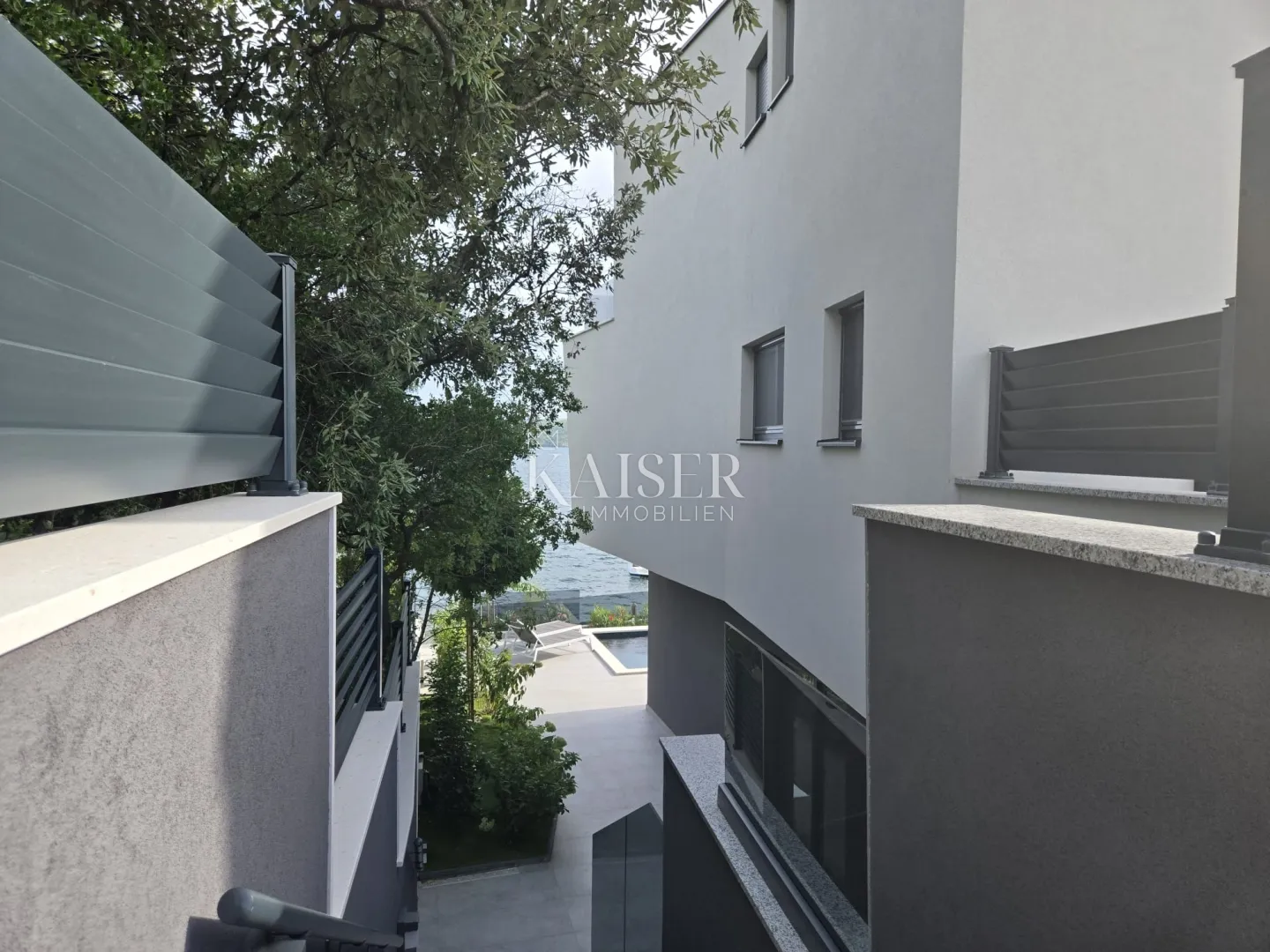 zadar, posedarje – ekskluzivna vila prvi red do mora s privatnim pristupom moru - slika 16