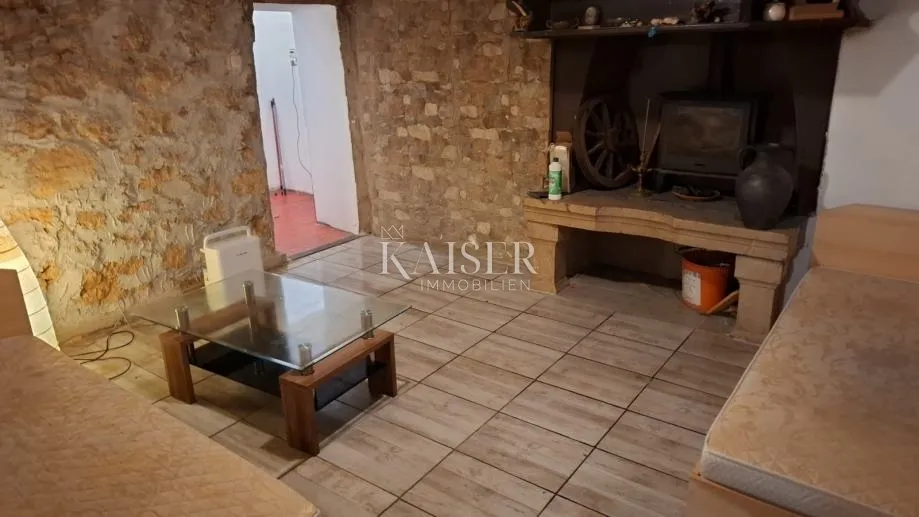 rijeka, hreljin - kuća za adaptaciju sa velikom okućnicom - slika 4