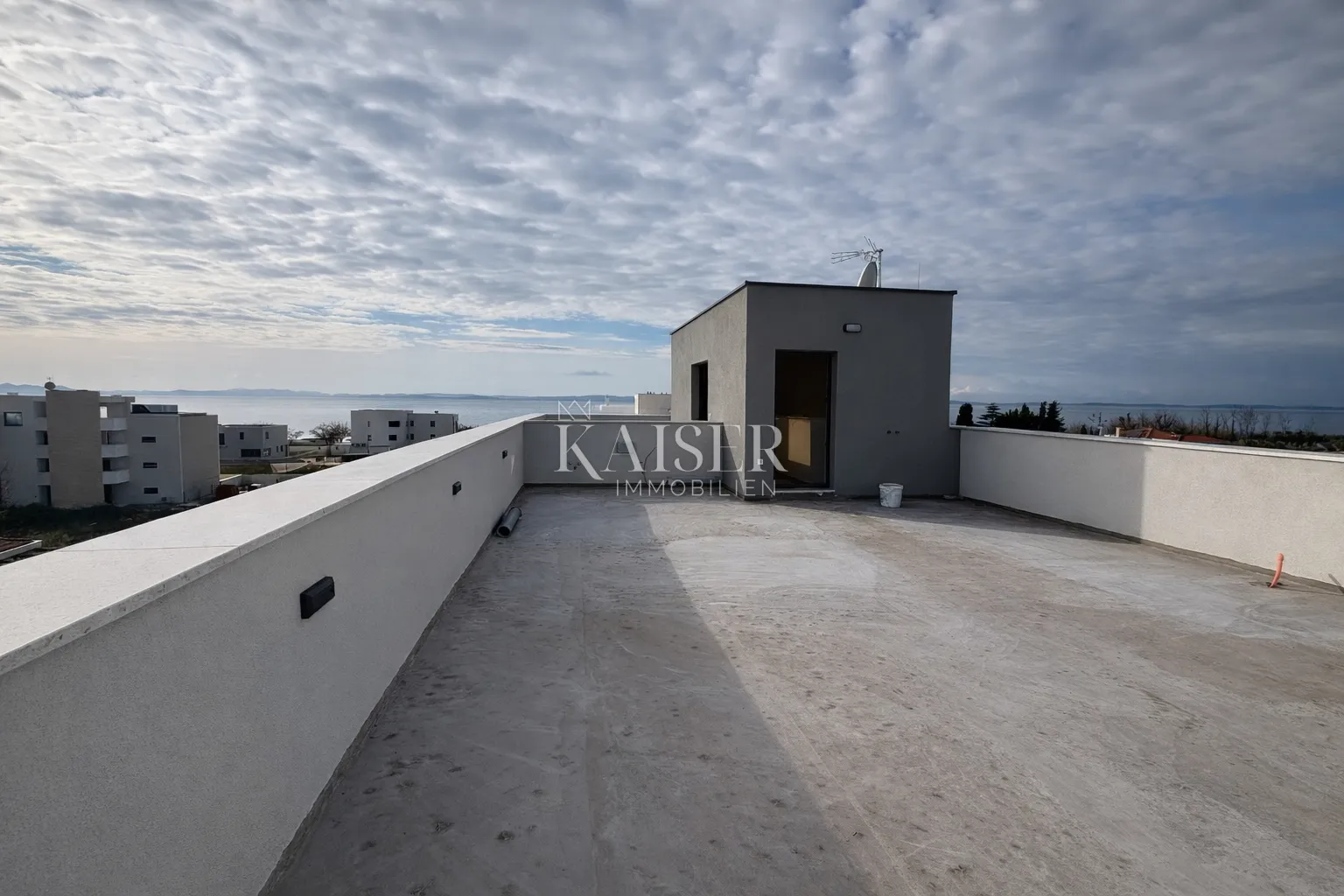 zadar – privlaka | apartman s krovnom terasom i pogledom, 200 m od mora - slika 28
