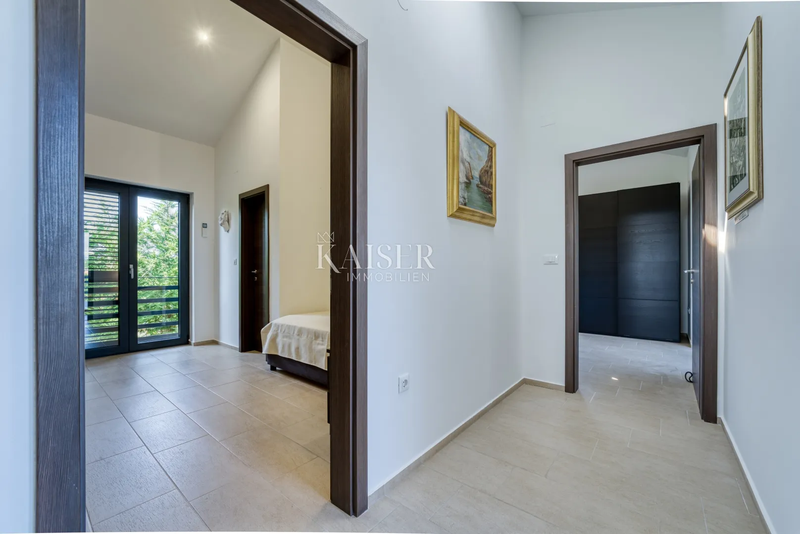 otok krk, kras - impresivna villa u oazi mira - slika 42