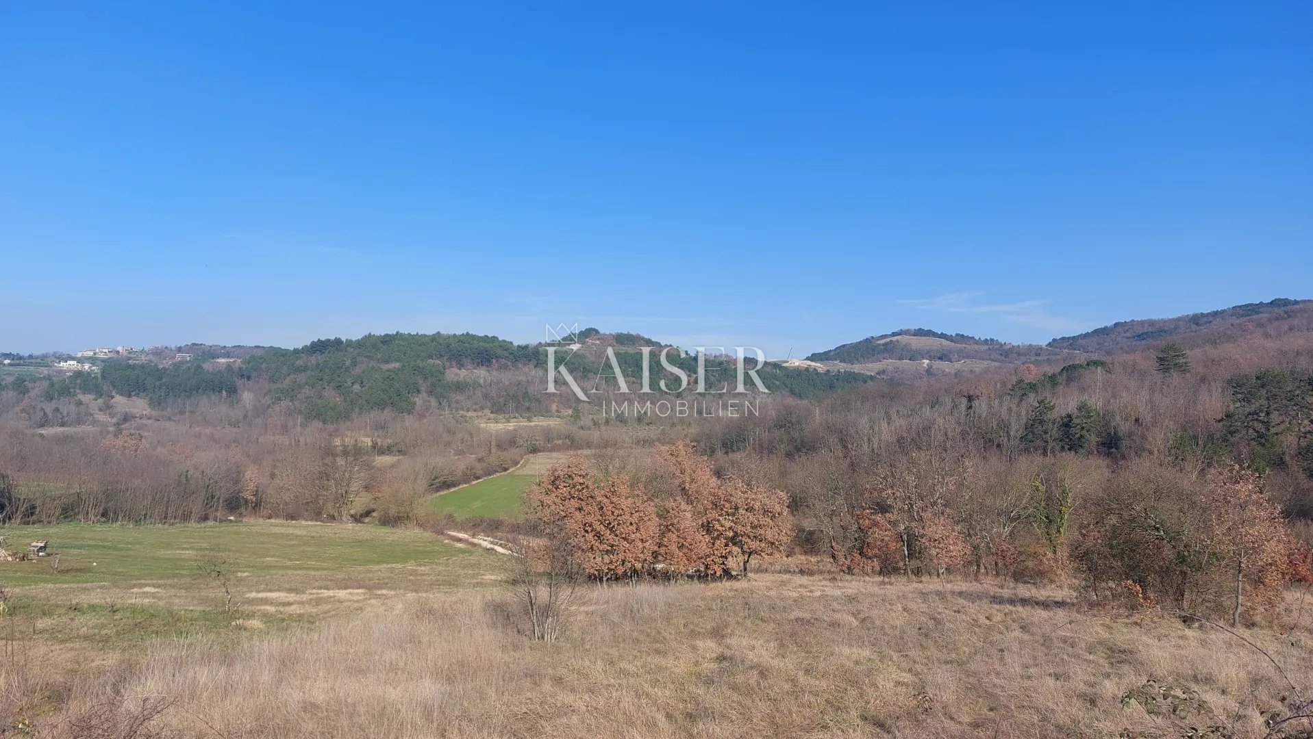 istra, motovun okolica, karojba - građevinsko zemljište, 1.990 m2 - slika 3