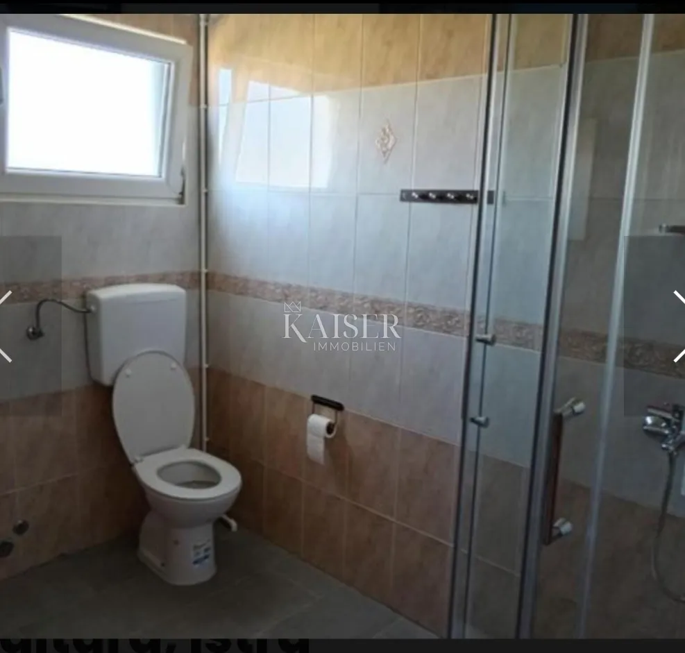 istra, pula - kuća s 5 apartmana i dva bazena - slika 31