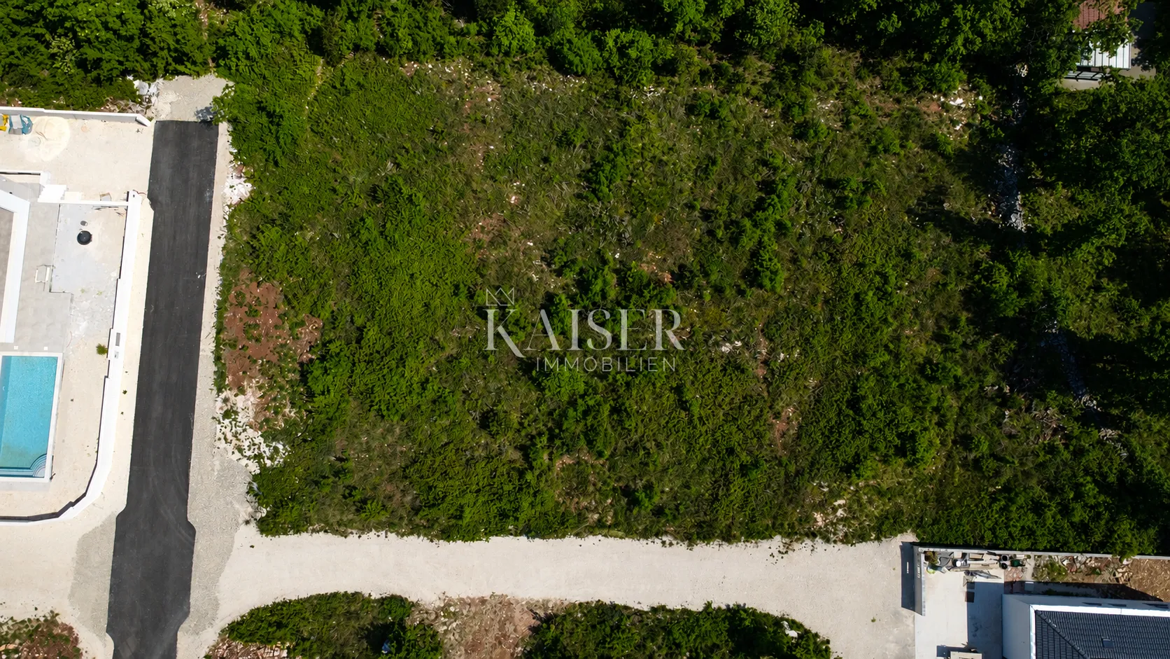 Istra, Peruški- građevinsko zemljište 609m2 gotovim projektom - Peruški, Marčana
