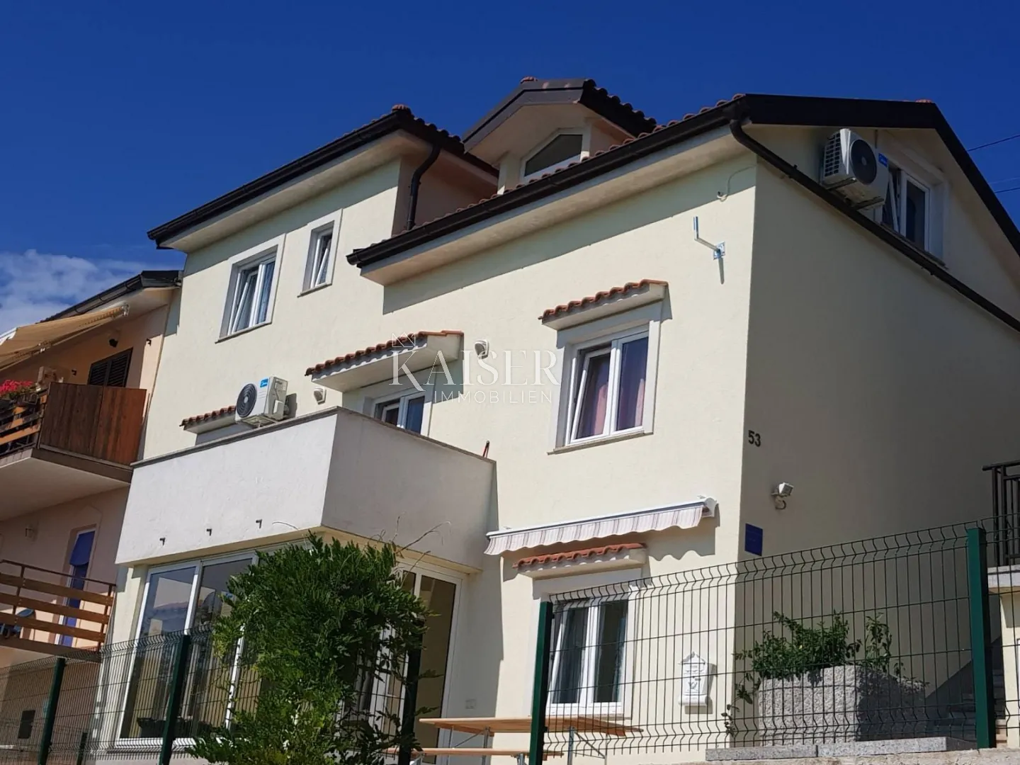 opatija, lovran - kuća sa pogledom na more, sa tri stana 300 m2 - slika 6