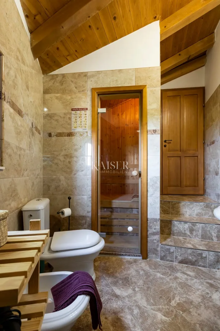 opatija, brseč - šarmantna kuća s predivnim pogledom na more, 120 m2 - slika 20