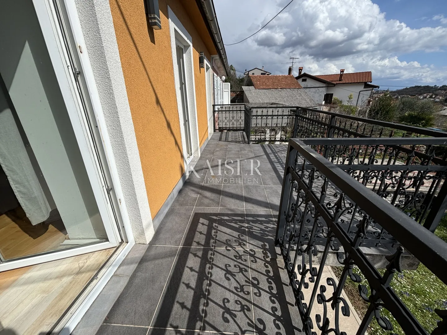 kastav, trinajstići - novouređena kuća s pogledom na more, 100 m2 - slika 15