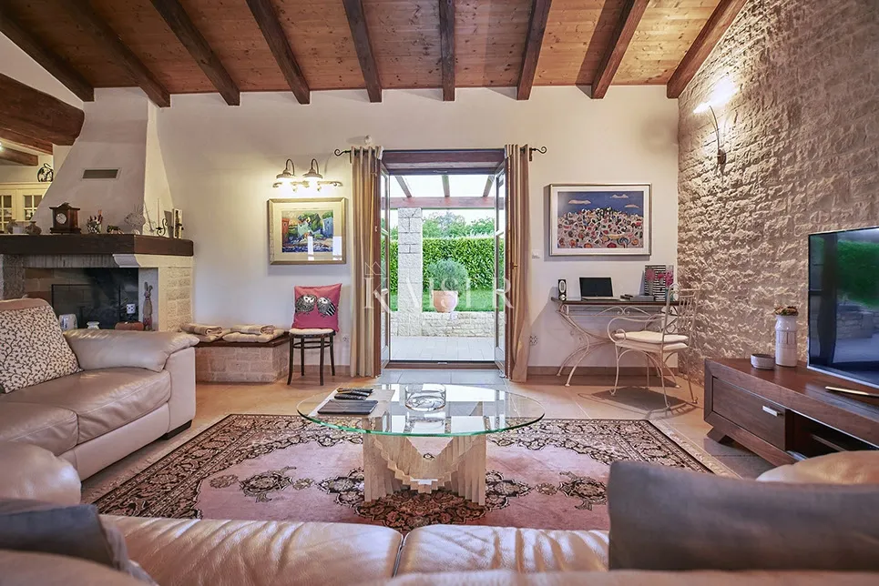 istra, karojba - šarmantna vila u srcu istre, 212m2, 4 spavaće sobe - slika 14