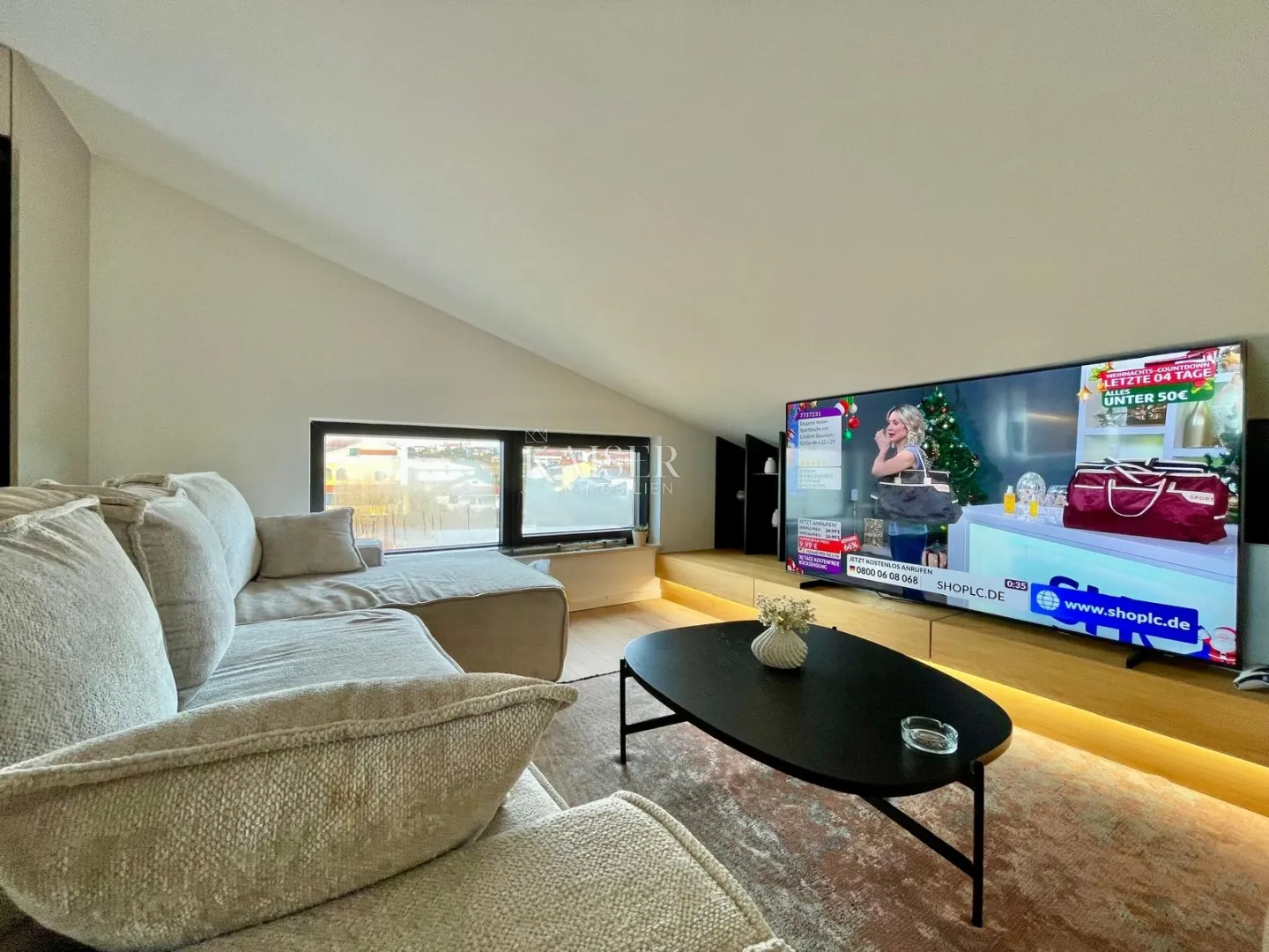 otok pag - ekskluzivni penthouse 118m2 , prvi red do mora - slika 4