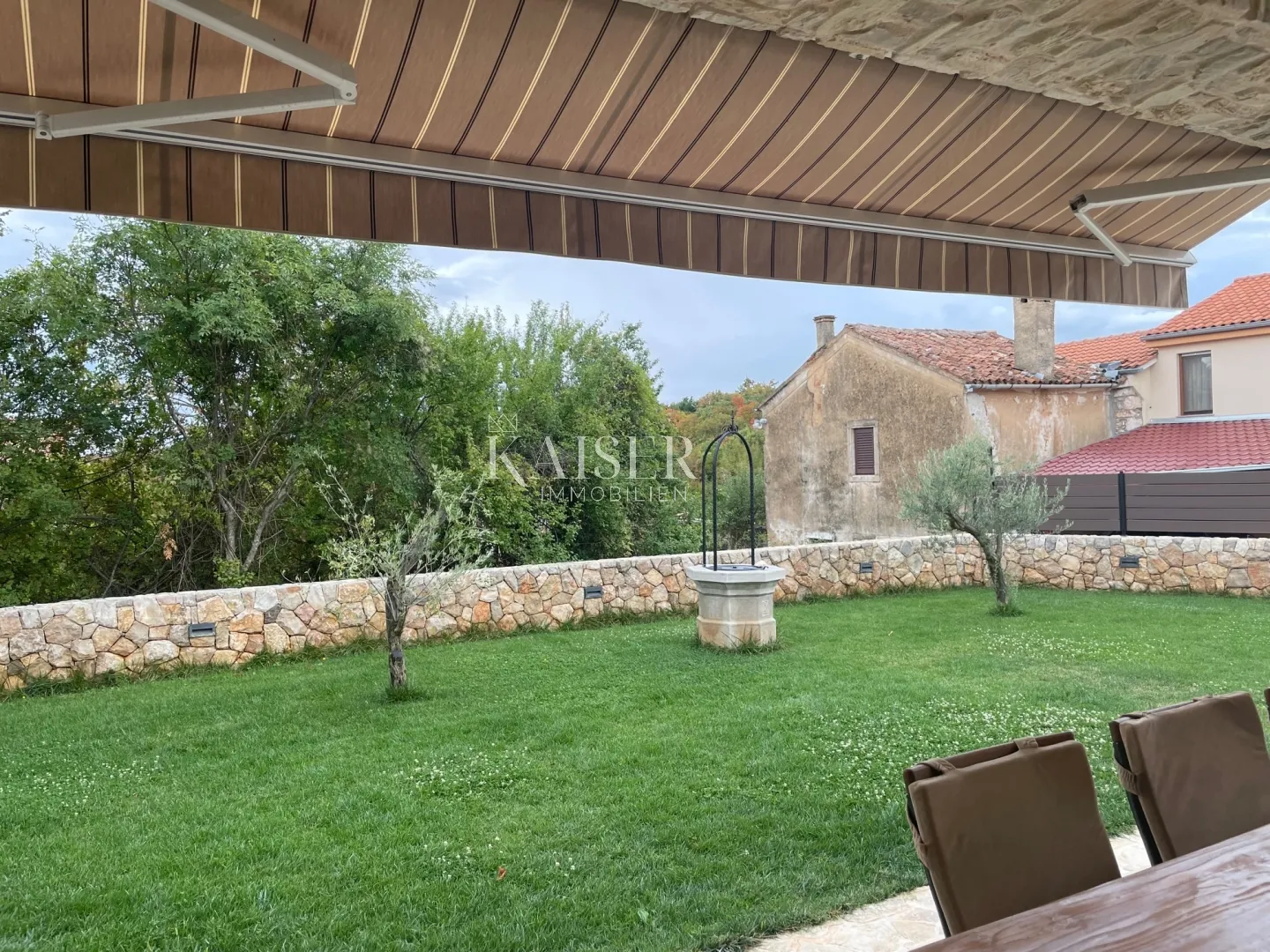 krk, gostinjac - predivna mediteranska kuća sa bazenom - slika 11