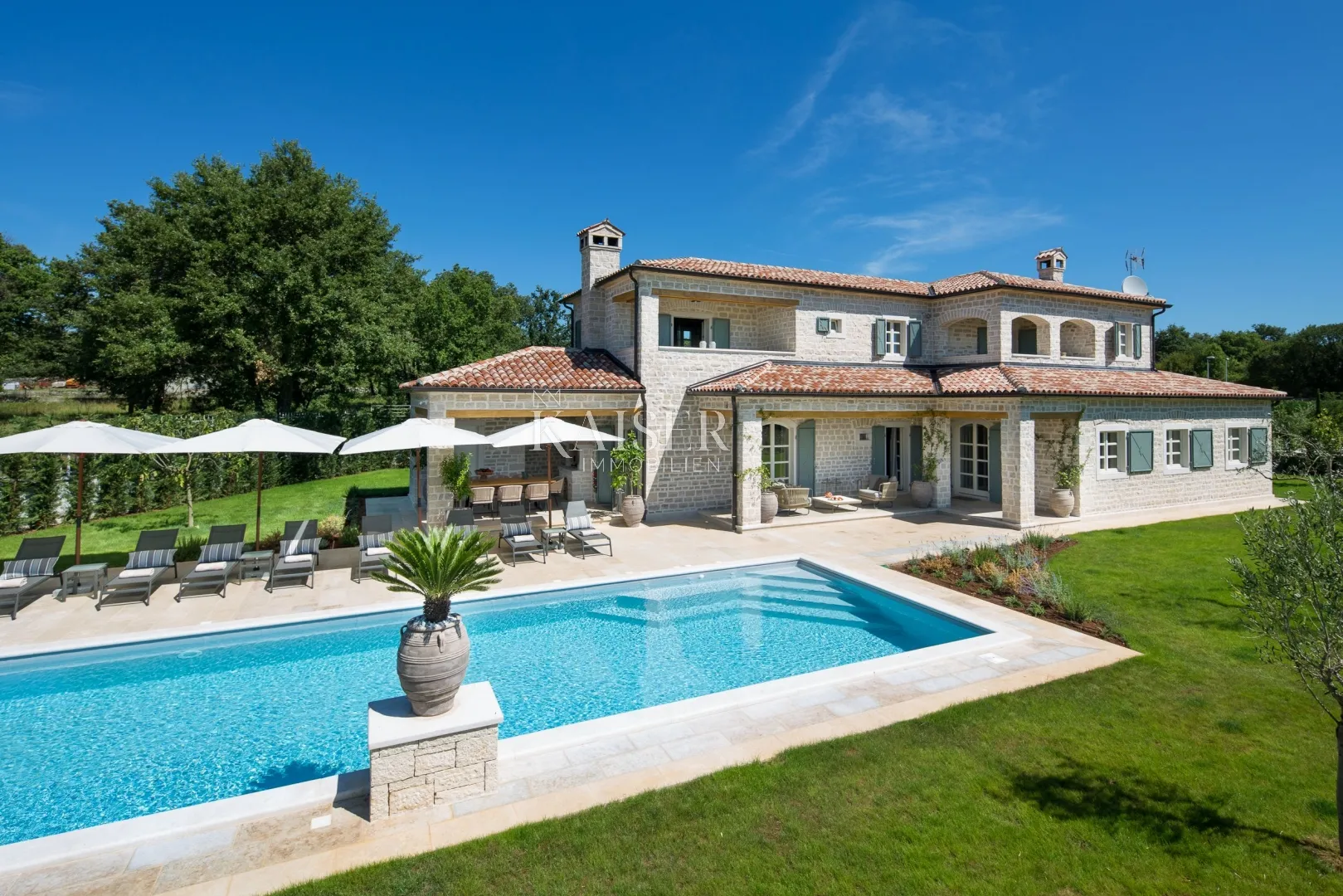 istra, poreč - luksuzna vila - slika 2