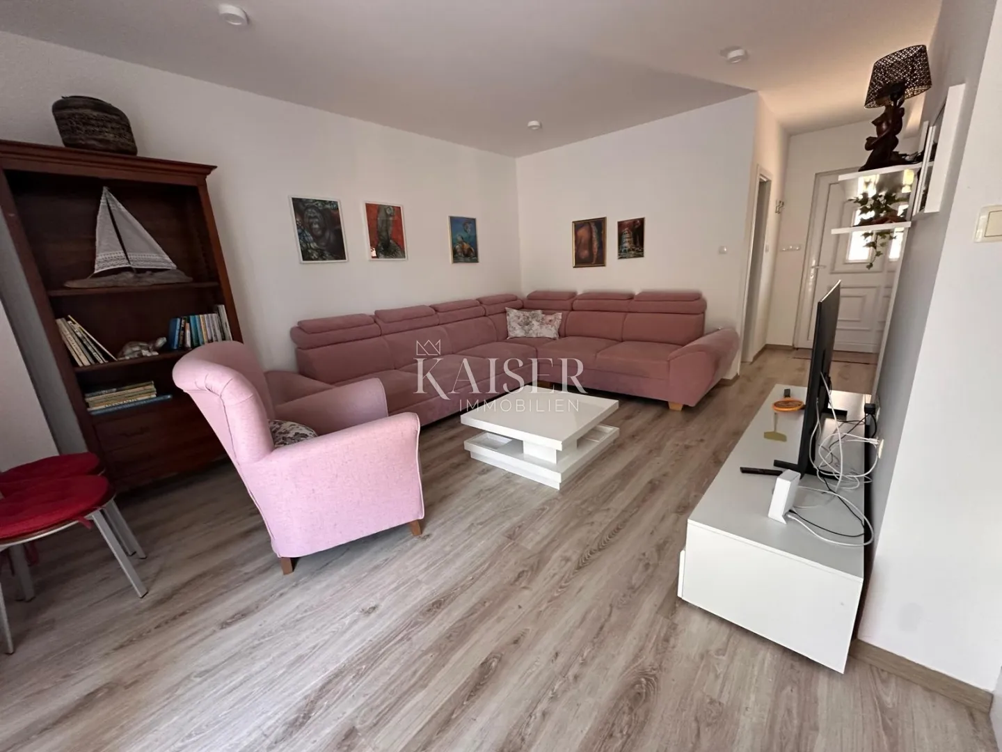 kuća s bazenom i pogledom na more – sveti jakov, mali lošinj - slika 9