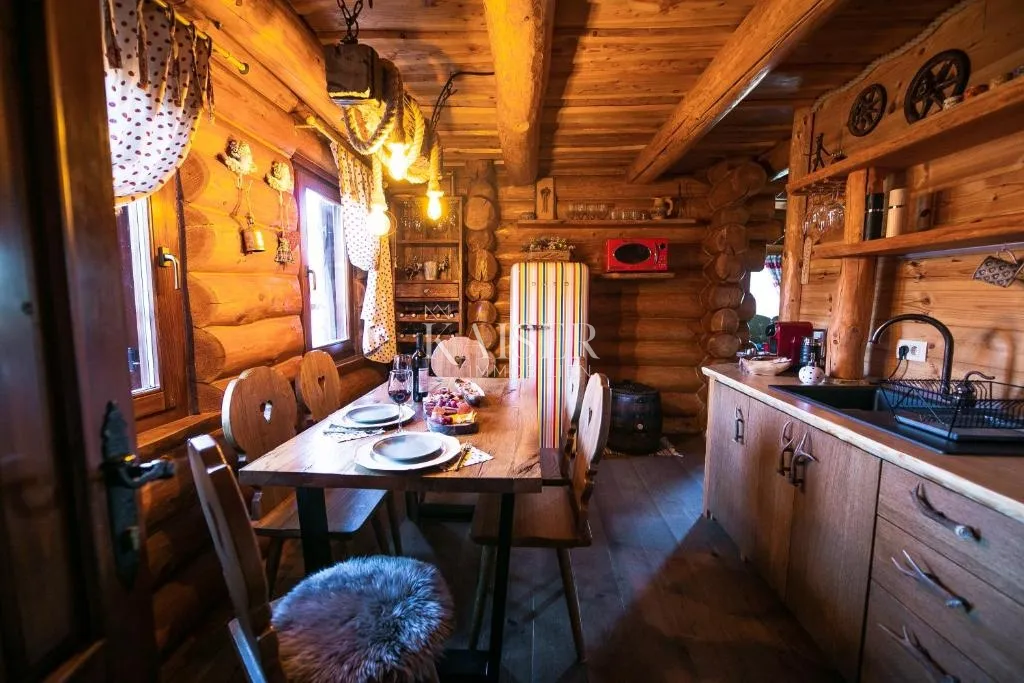 ravna gora, kupjak - luksuzna drvena vila s bazenom i welnessom - slika 6