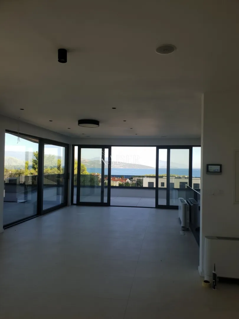 krk, luksuzan penthouse s krovnom terasom od 88 m² i panoramskim pogledom - slika 6