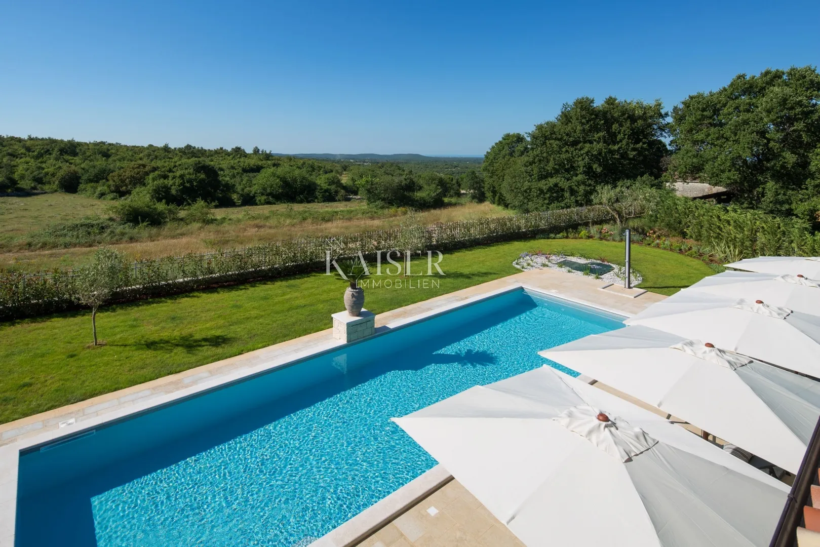 istra, poreč - luksuzna vila - slika 20