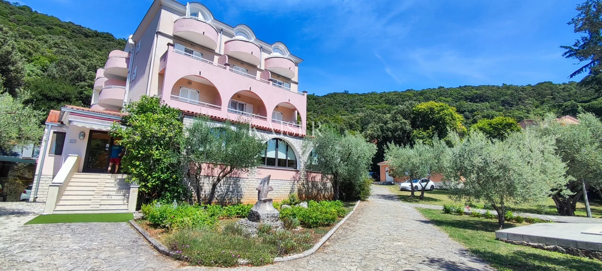 duga uvala- hotel, 3000m2, investicijska prilika - slika 2