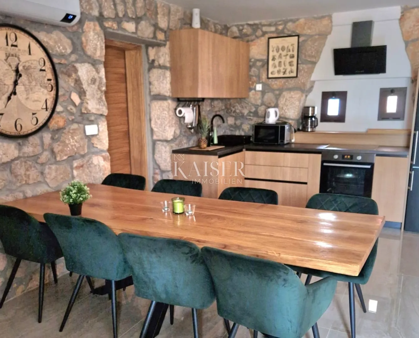 otok krk, dobrinj - adaptirana starina, 140 m2 - slika 9