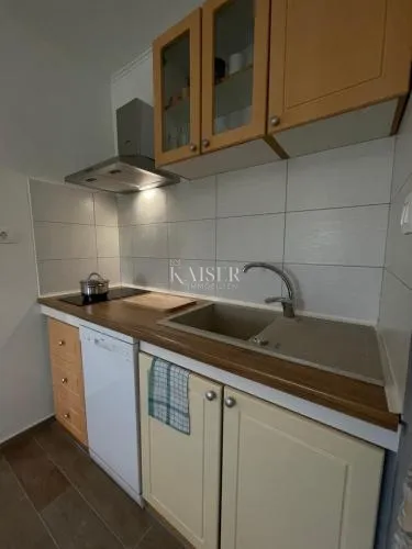 istra, labin - renovirana kuća s tri stana, 270 m2 - slika 7