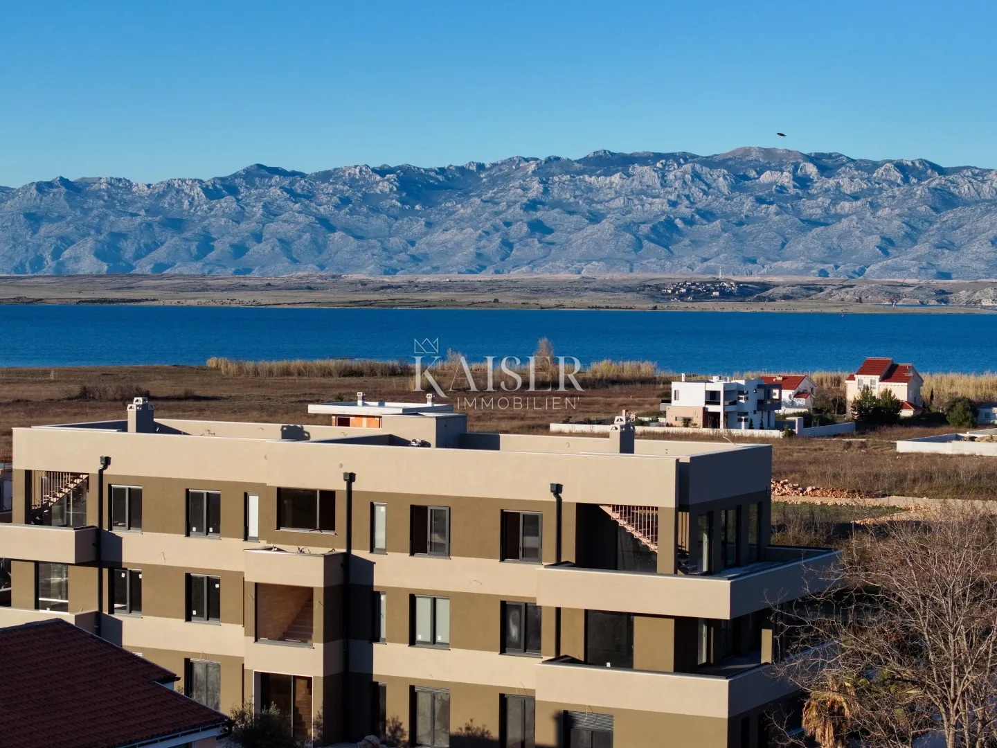 privlaka, sabunike prostran, moderan stan 500 m od mora - slika 21