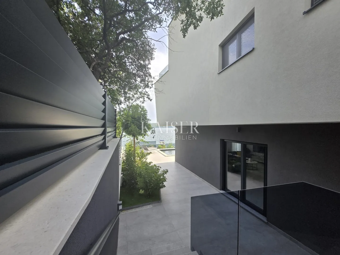 zadar, posedarje – ekskluzivna vila prvi red do mora s privatnim pristupom moru - slika 12