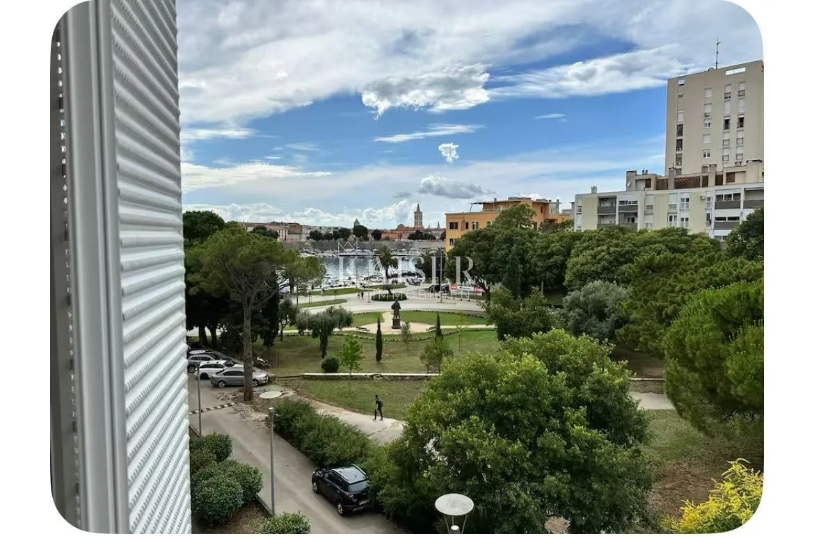 zadar – tiz, trosoban stan sa pogledom na more - slika 21