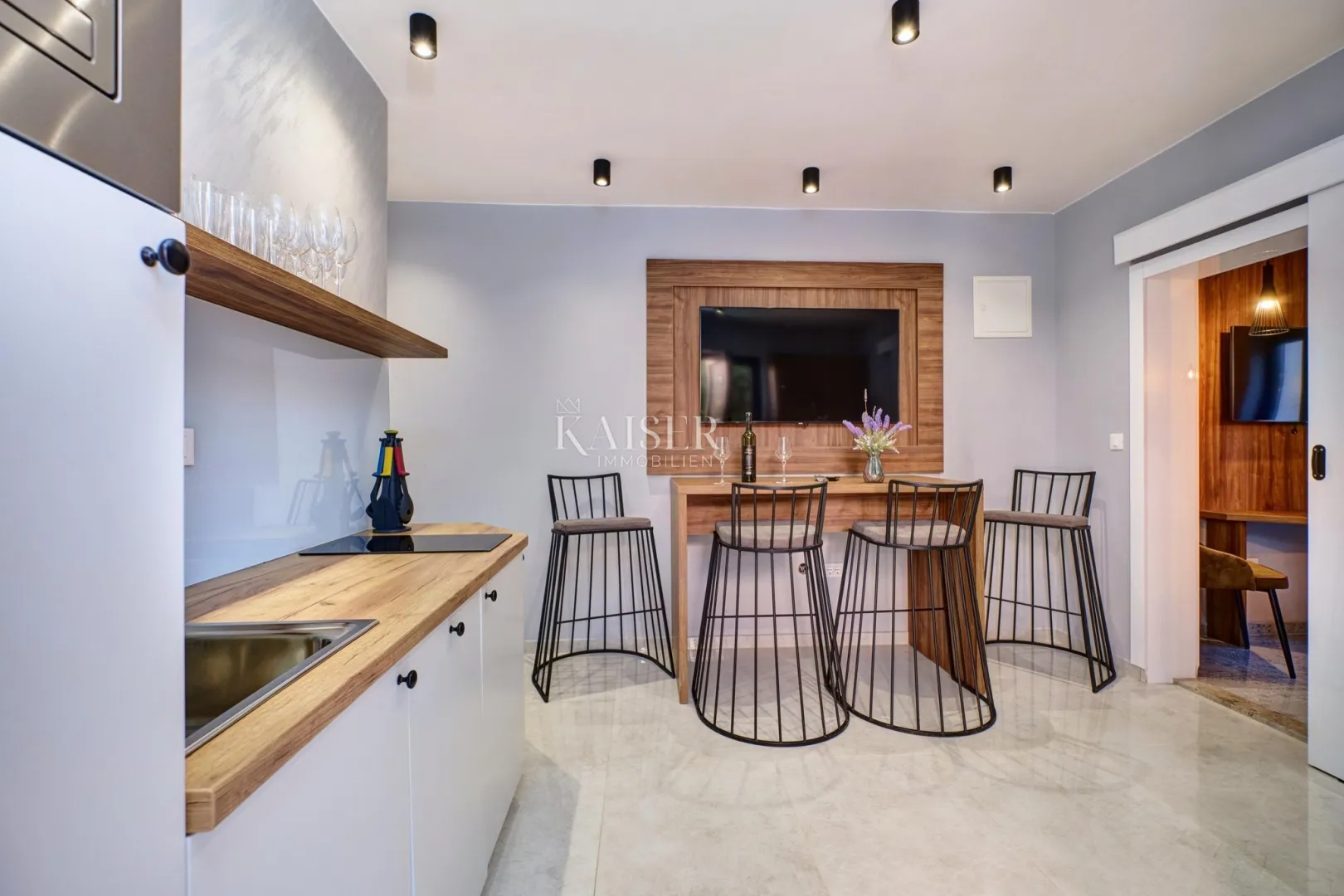 mali lošinj - luksuzna kuća sa 6 apartmana - slika 12