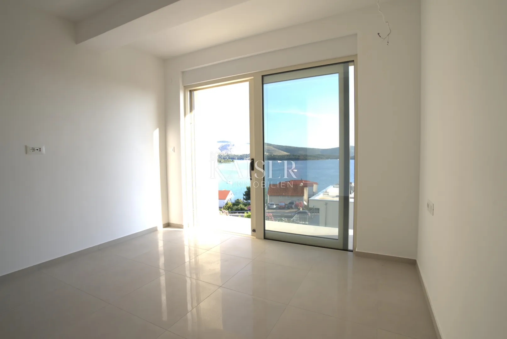 šibenik, jasenovo – luksuzna trosobna kuća 171,15 m² s panoramskim pogledom na more - slika 22