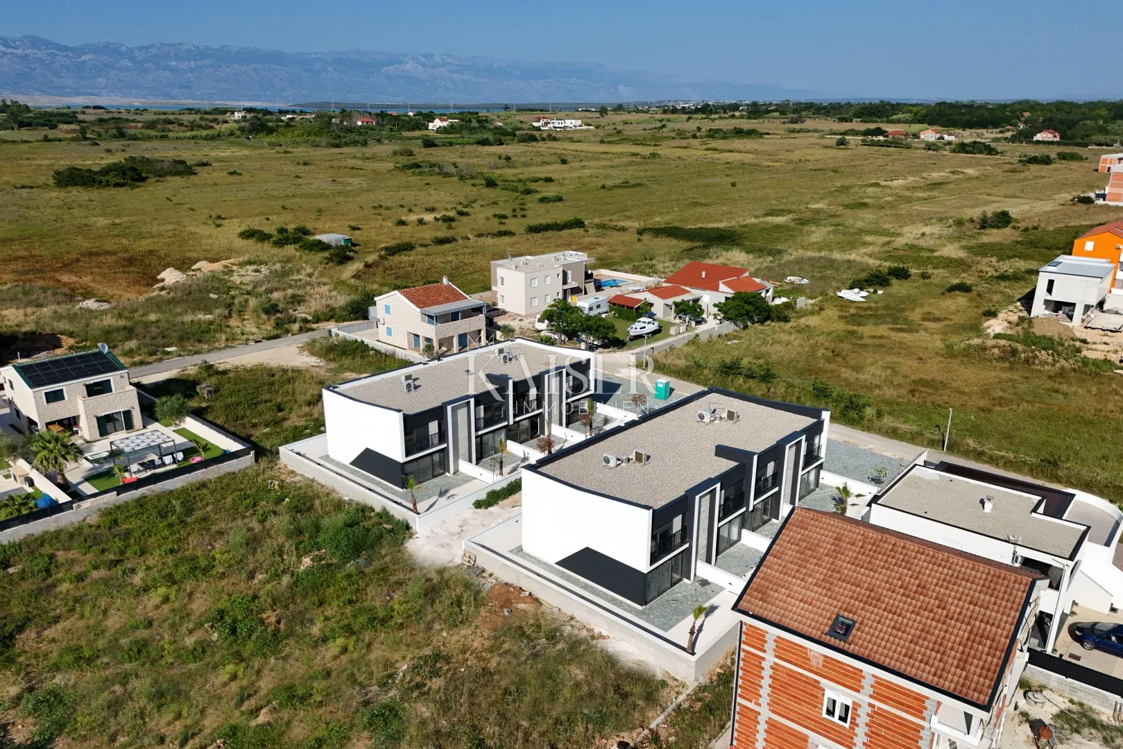 zadar, privlaka dvoetažni stan s vrtom u blizini mora - slika 54