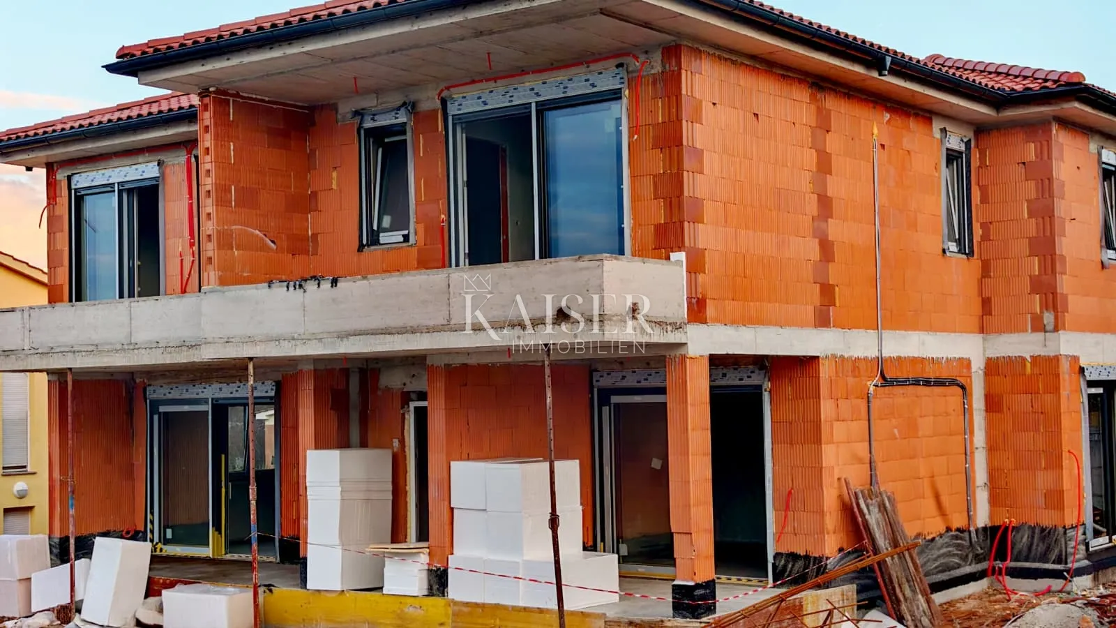 otok krk, malinska- moderna dvojna kuća 120m2 s bazenom - slika 5