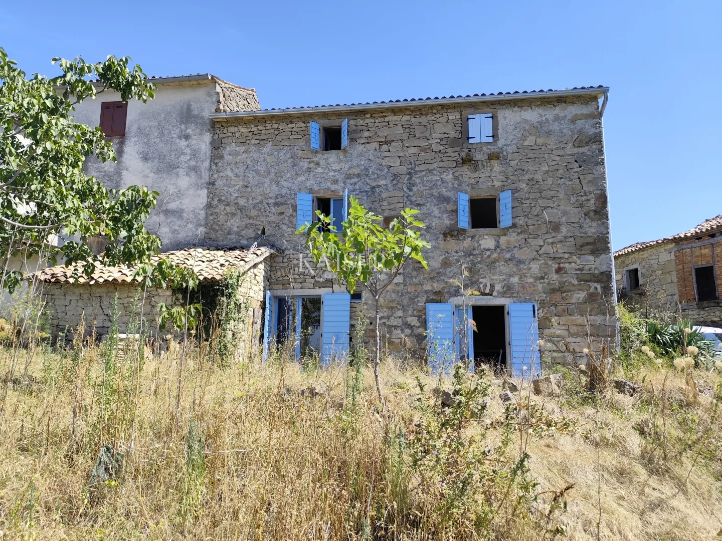 istra, buzet- imanje u centralnoj istri - slika 2