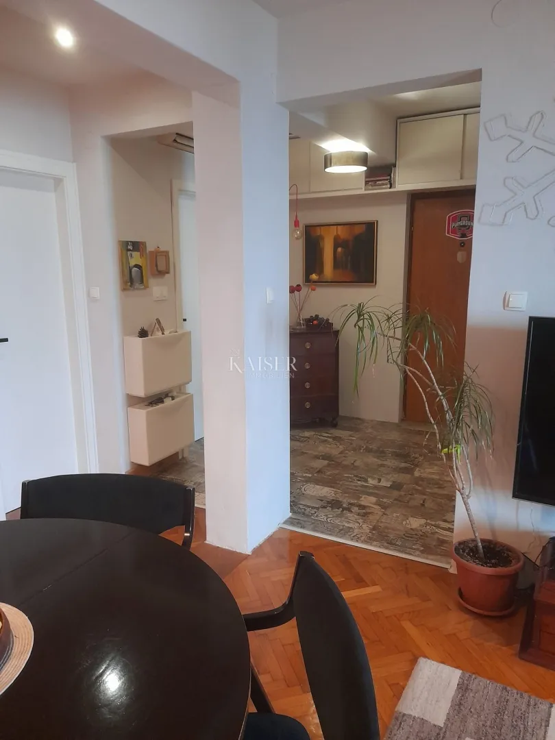 opatija, stan na ii katu s pogledom na opatiju - slika 8