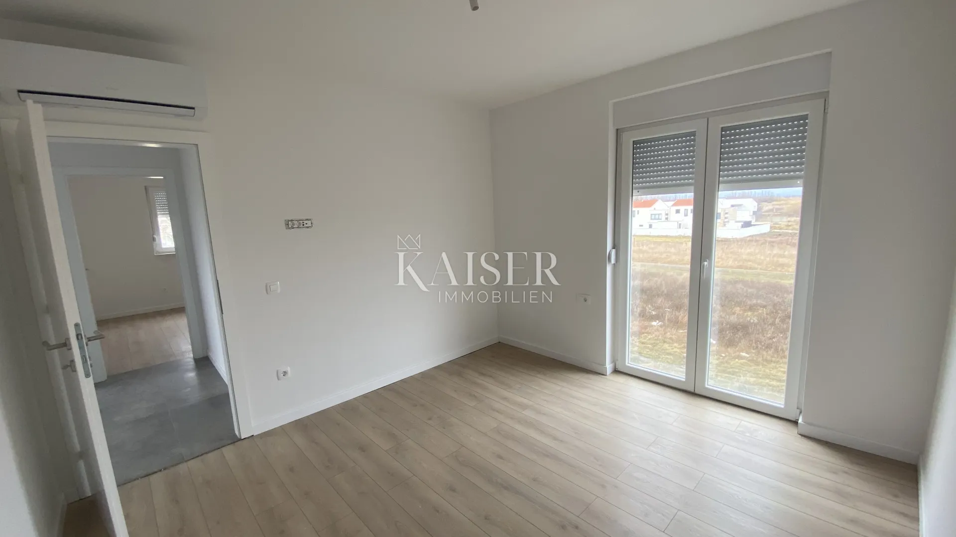 zadar,privlaka- stan na 2. katu s terasom i pogledom na more - slika 19