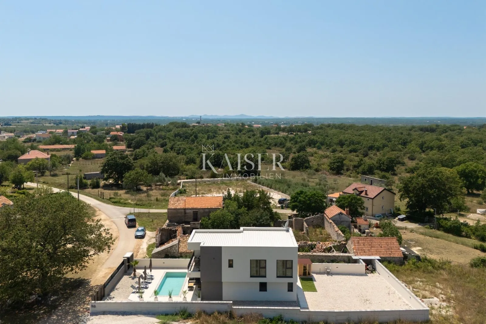 zadar,nin- namještena moderna kuća sa bazenom i finskom saunim - slika 6